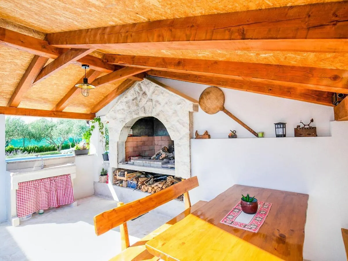 Spacious Holiday Home In Kakma With Private Pool Croatia